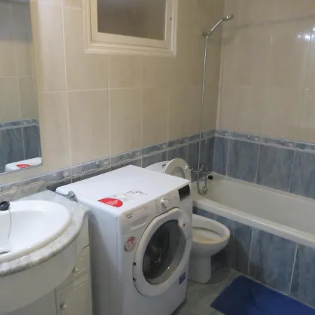 Los Geranios Apartment San Eugenio アデヘ